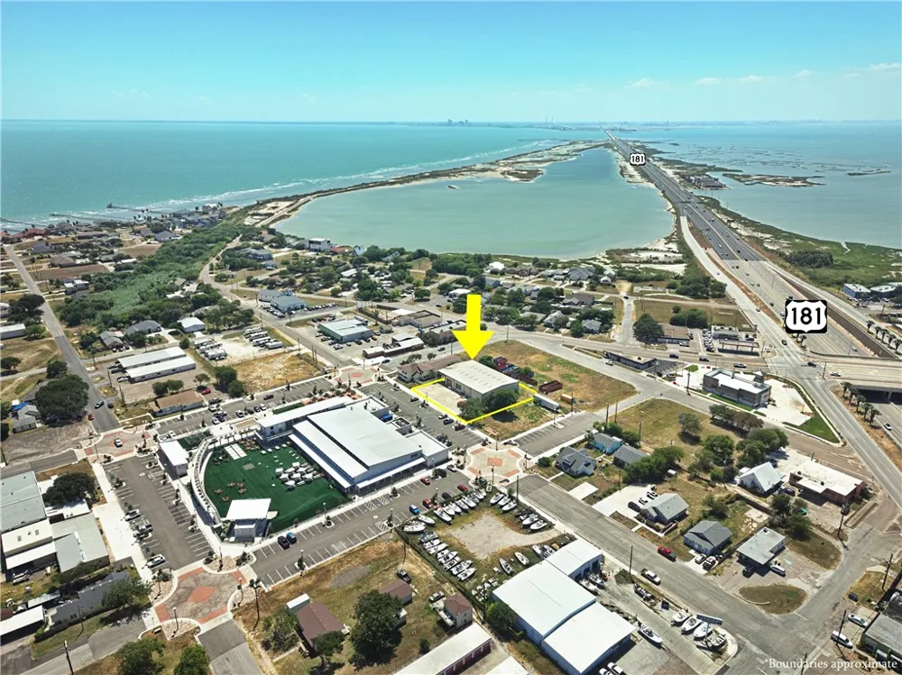 615 Houston Street Portland, TX 78374
