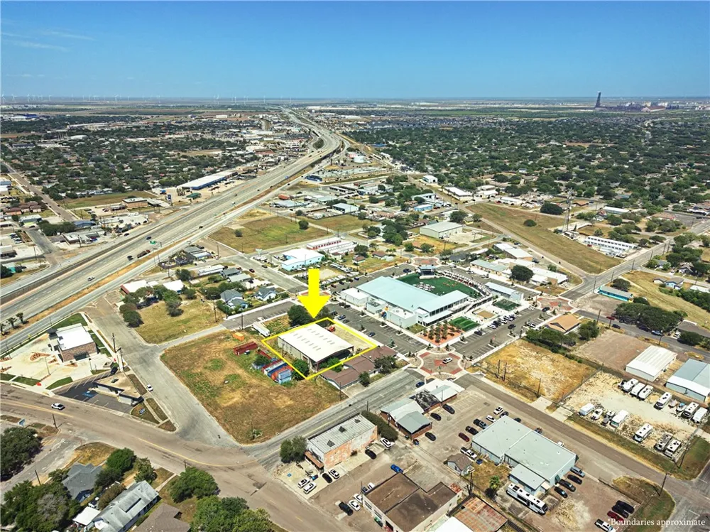 615 Houston Street Portland, TX 78374