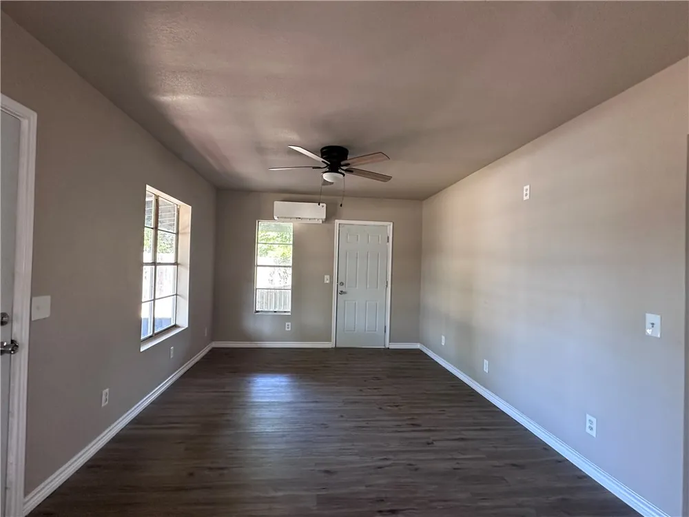 1217 Stone Street Corpus Christi, TX 78418