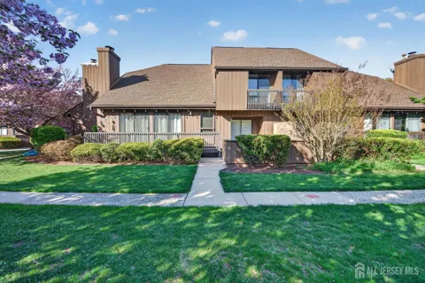 66 Kingsberry Drive