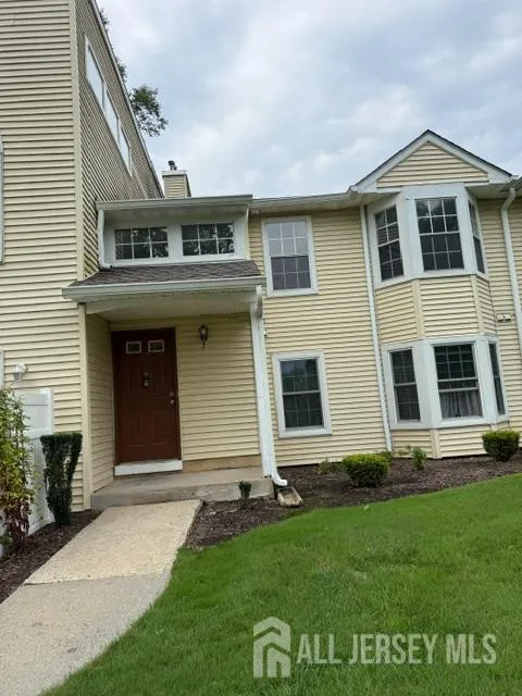 27 dennis Court