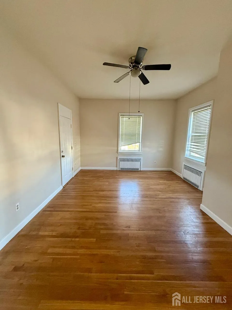 187 Main Street #1 E Woodbridge Proper, NJ 07095
