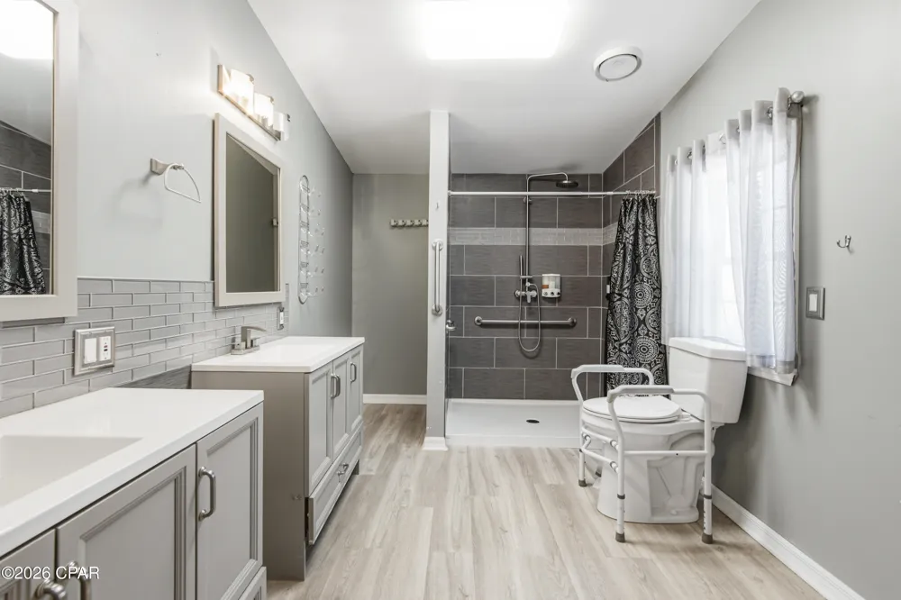 8843 S Mccann Road Southport, FL 32409