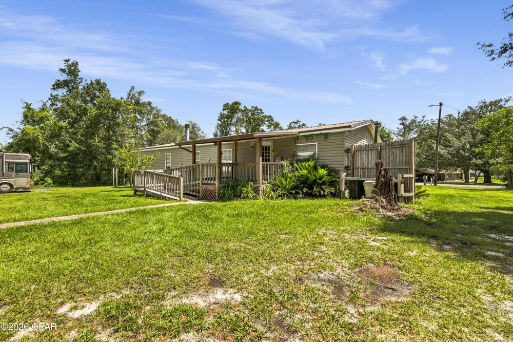 8843 S Mccann Road Southport, FL 32409