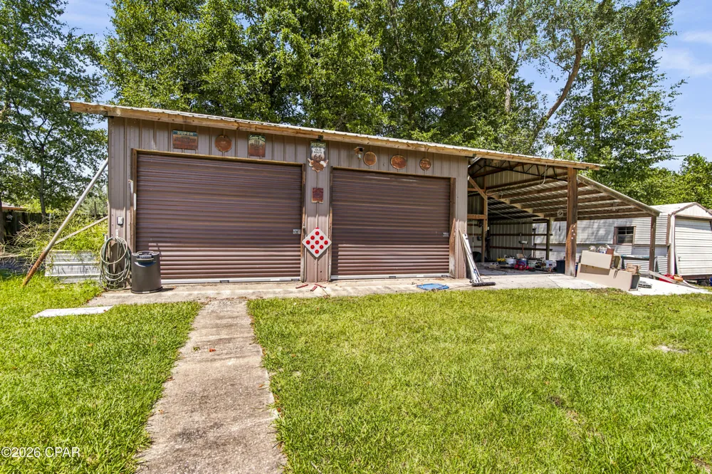 8843 S Mccann Road Southport, FL 32409
