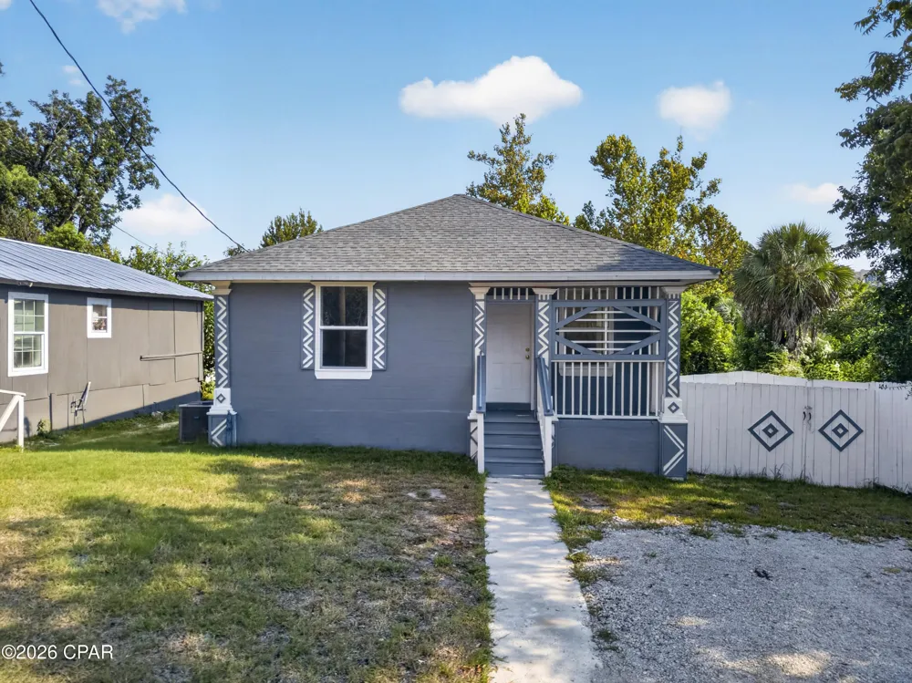 804 E 8th Street Panama City, FL 32401