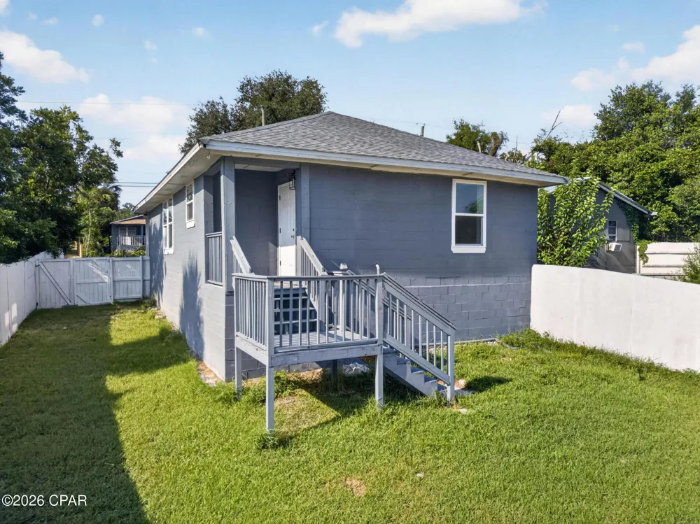 804 E 8th Street Panama City, FL 32401