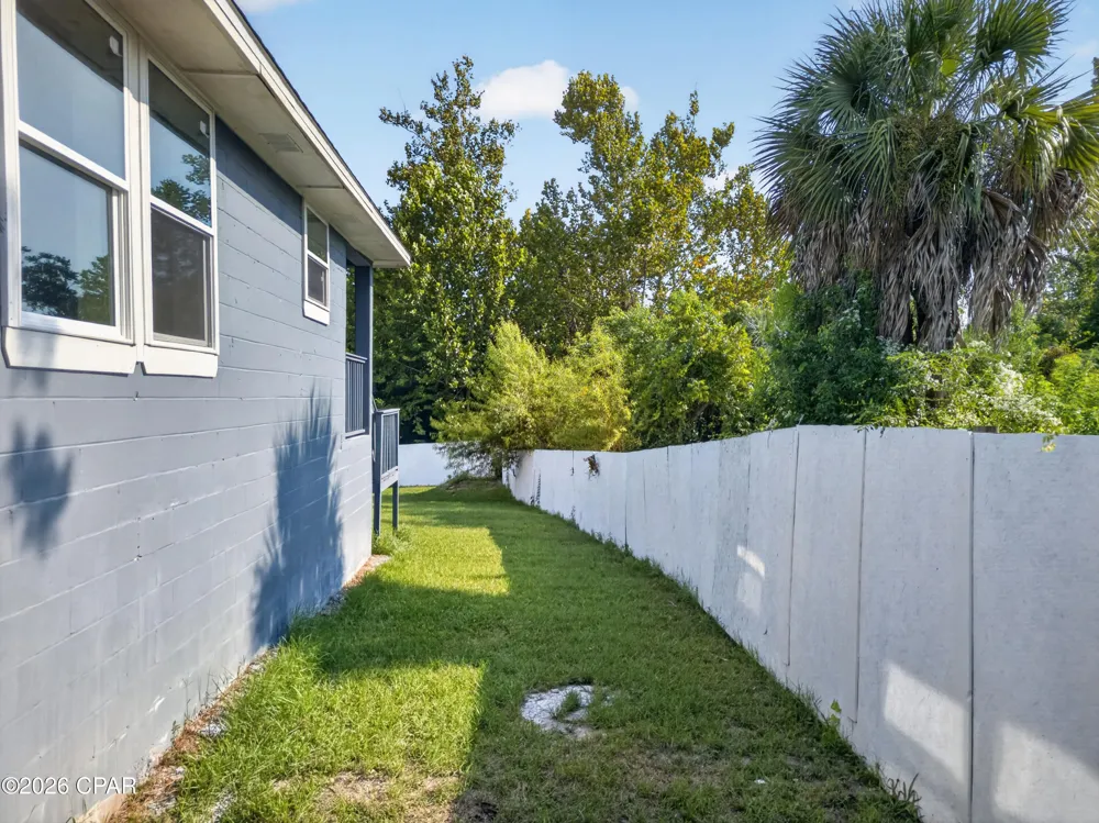 804 E 8th Street Panama City, FL 32401