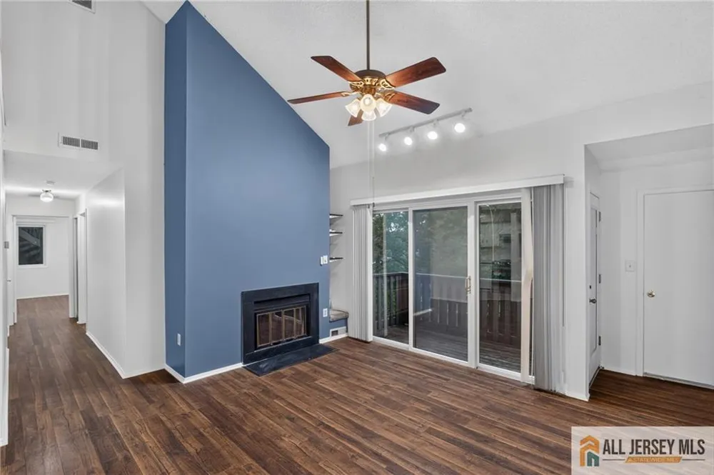 2204 Aspen Drive Plainsboro, NJ 08536