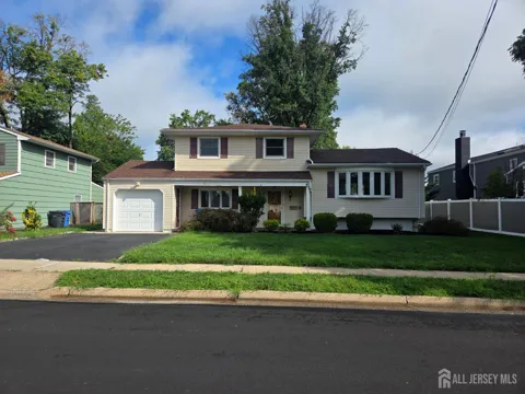43 Connor Avenue