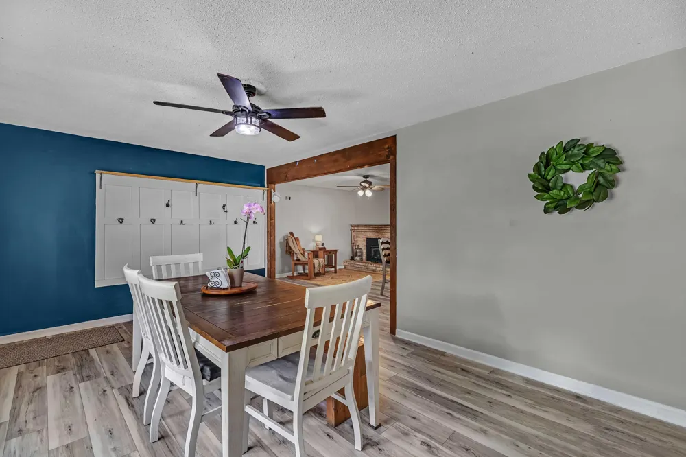 335 Winchester Road Lenoir City, TN 37772