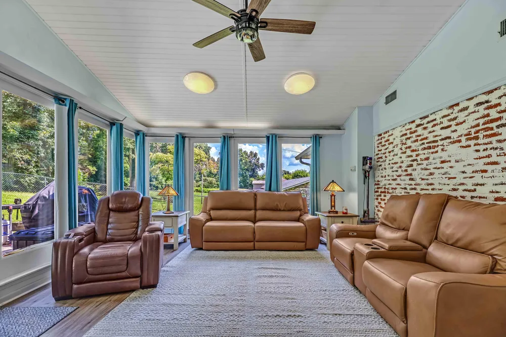 335 Winchester Road Lenoir City, TN 37772