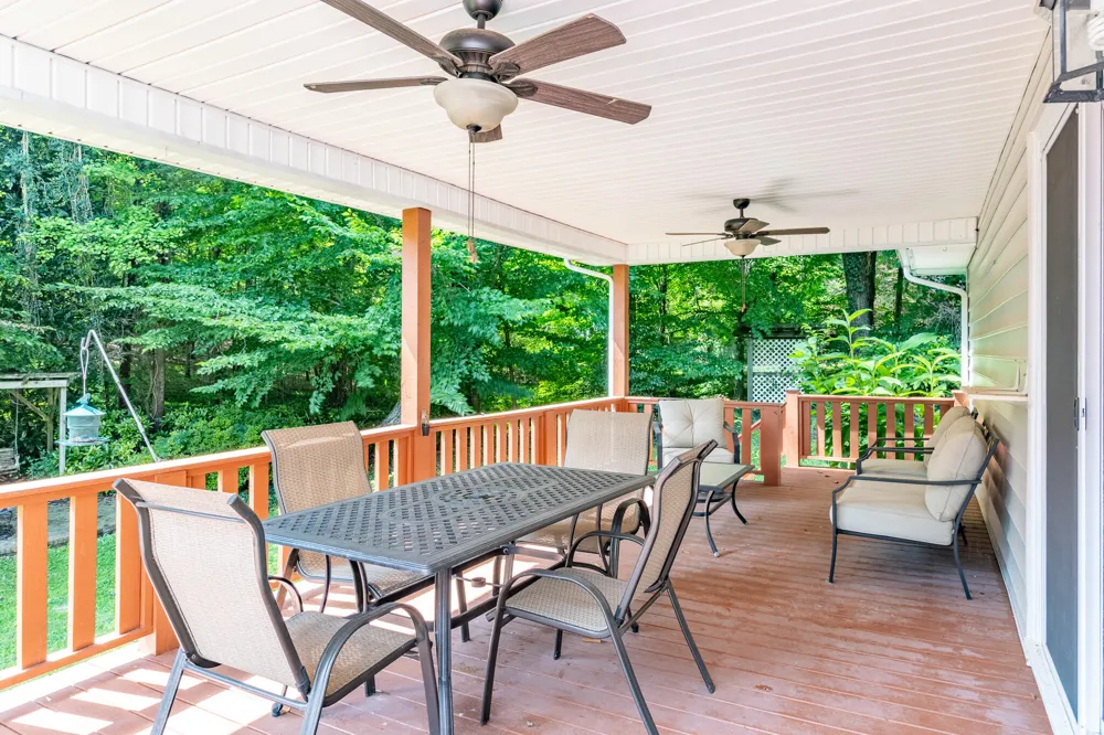 1515 Crestway Drive Athens, TN 37303