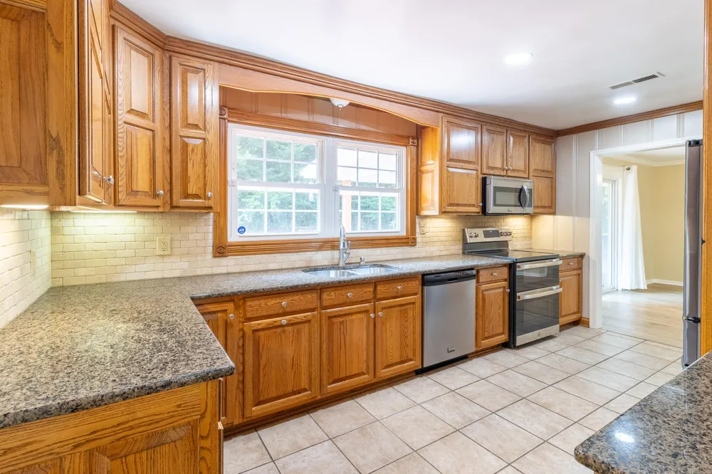 1515 Crestway Drive Athens, TN 37303