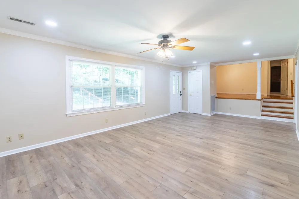 1515 Crestway Drive Athens, TN 37303