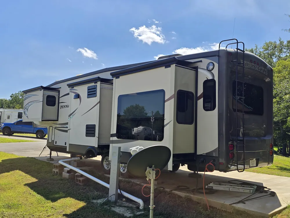 507 Upper River Road NE Charleston, TN 37310