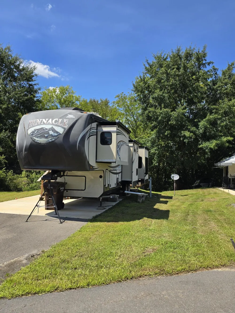 507 Upper River Road NE Charleston, TN 37310