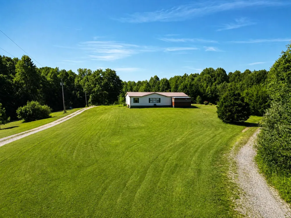 7693 Al Hwy 117 Flat Rock, AL 35966