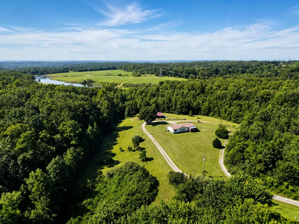7693 Al Hwy 117 Flat Rock, AL 35966
