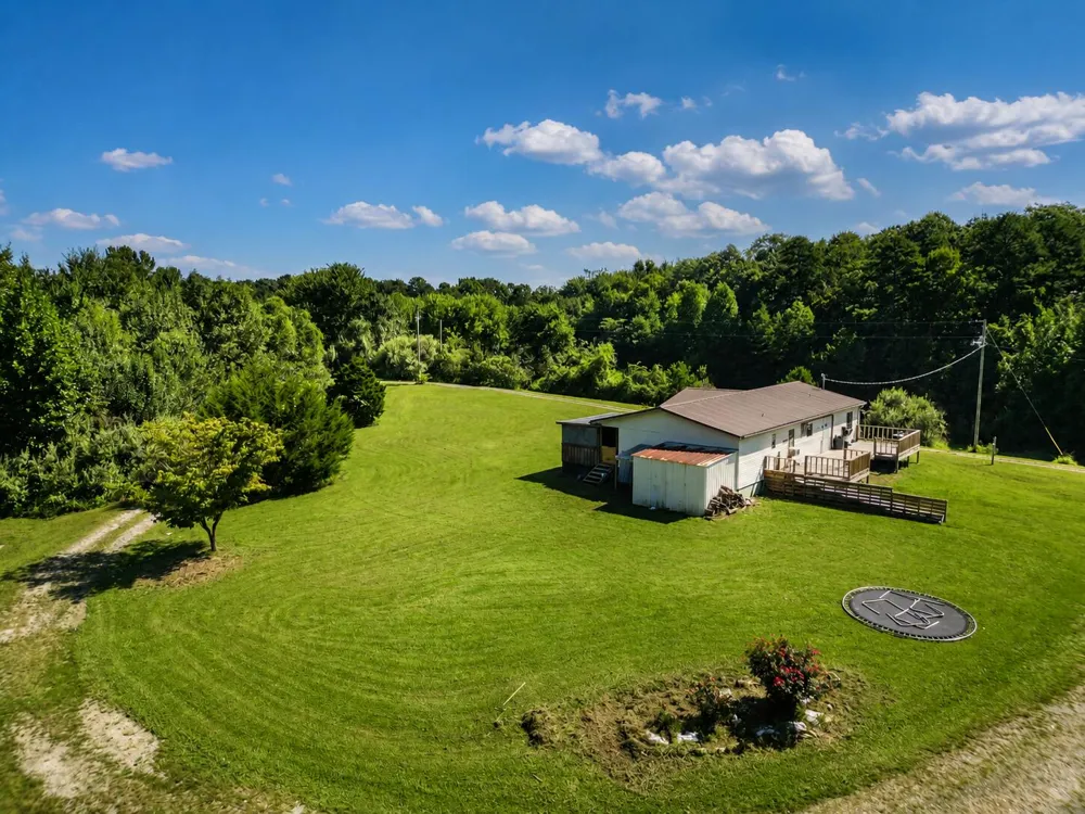 7693 Al Hwy 117 Flat Rock, AL 35966