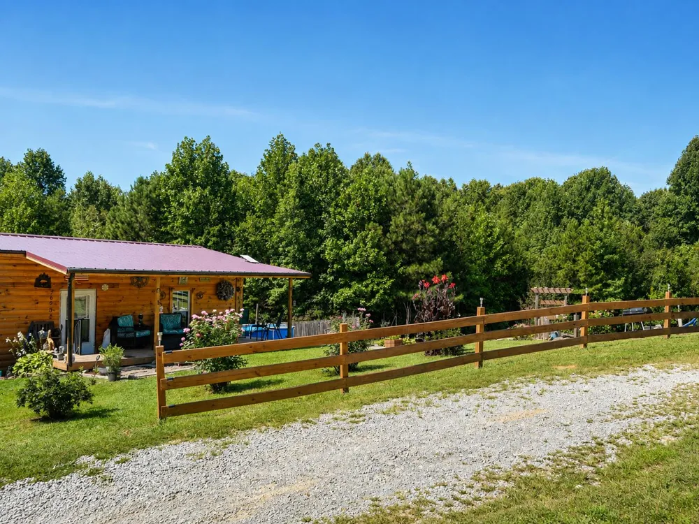 7693 Al Hwy 117 Flat Rock, AL 35966