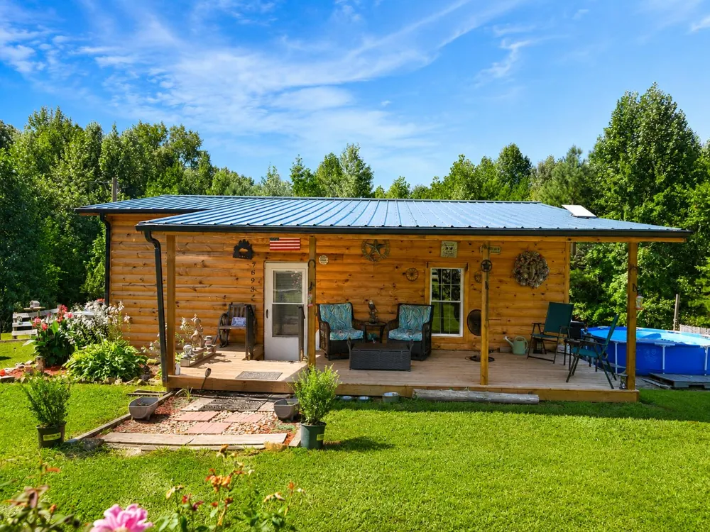 7693 Al Hwy 117 Flat Rock, AL 35966