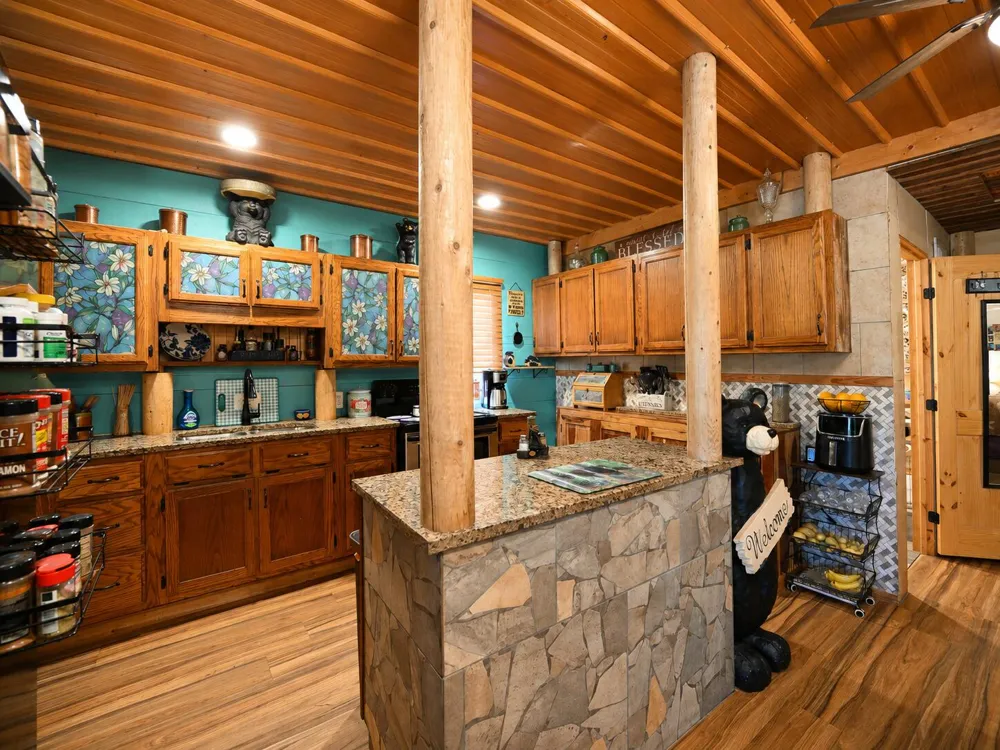 7693 Al Hwy 117 Flat Rock, AL 35966