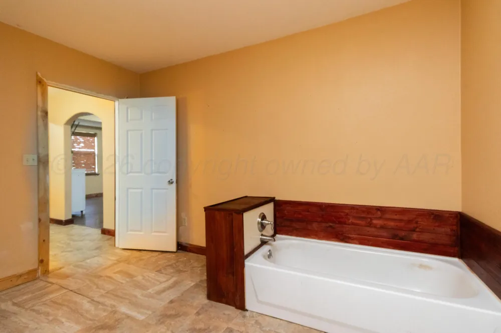 601 Orpe Street Clarendon, TX 79226