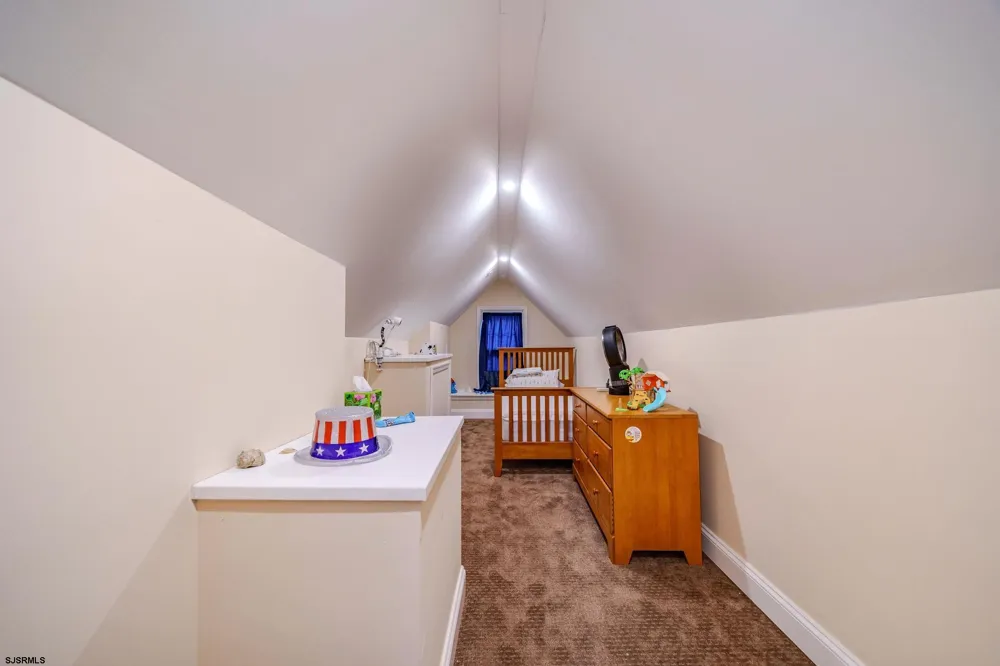 319 E Surf Road Ocean City, NJ 08226