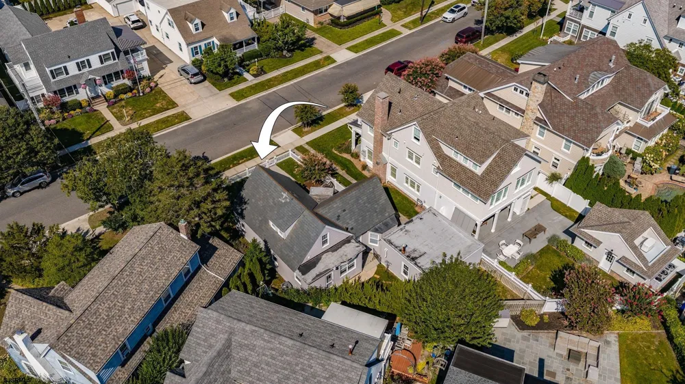 319 E Surf Road Ocean City, NJ 08226