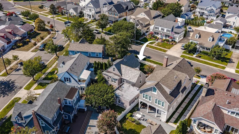 319 E Surf Road Ocean City, NJ 08226