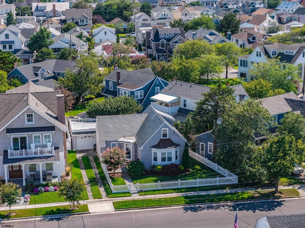 319 E Surf Road Ocean City, NJ 08226
