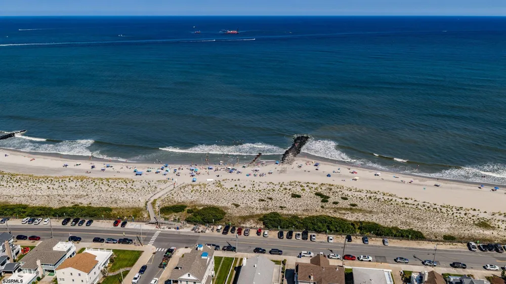 319 E Surf Road Ocean City, NJ 08226