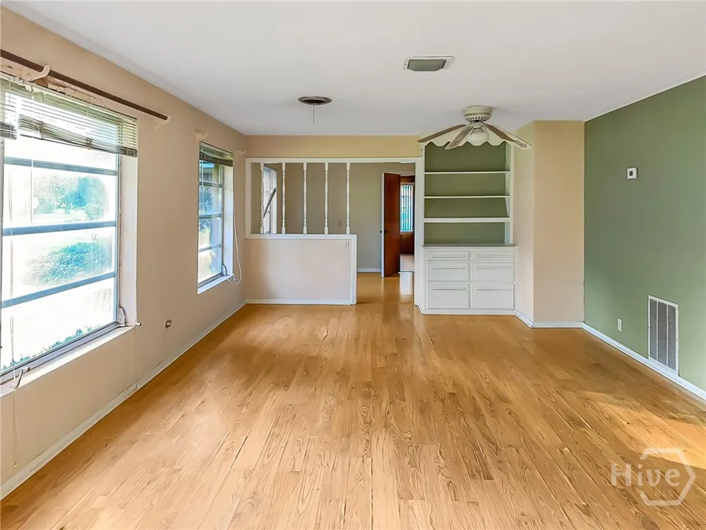 801 S Gordon Avenue Adel, GA 31620