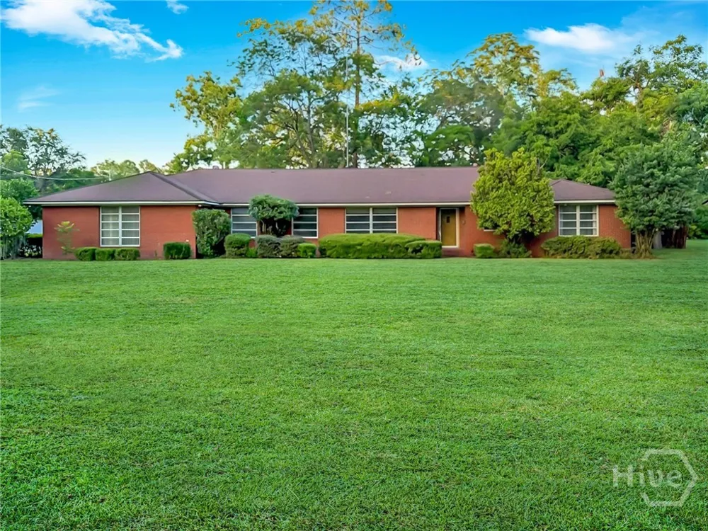 801 S Gordon Avenue Adel, GA 31620