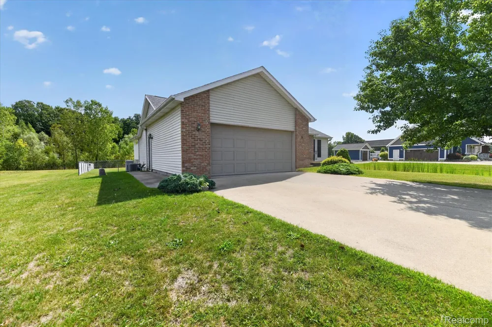 13144 Grant Circle Vienna Charter Township, MI 48420