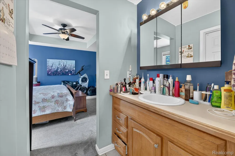 13144 Grant Circle Vienna Charter Township, MI 48420
