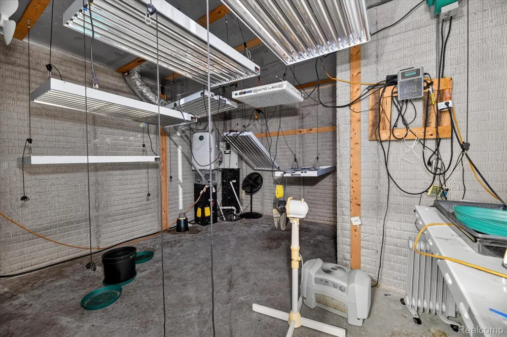 13144 Grant Circle Vienna Charter Township, MI 48420