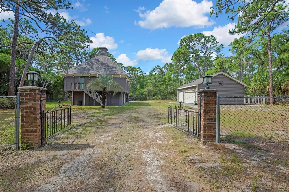 9160 W KINGSTON DRIVE Homosassa, FL 34448