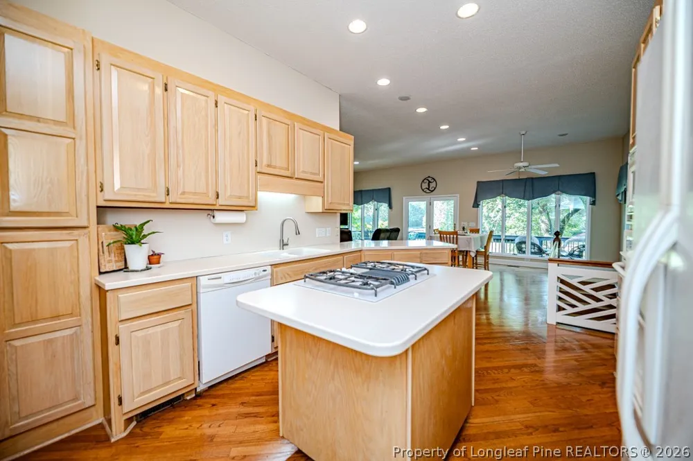 758 Turnbury Court Sanford, NC 27332