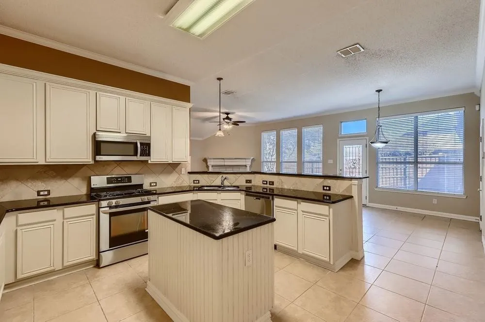 9028 Enchanted Ridge Drive Plano, TX 75025