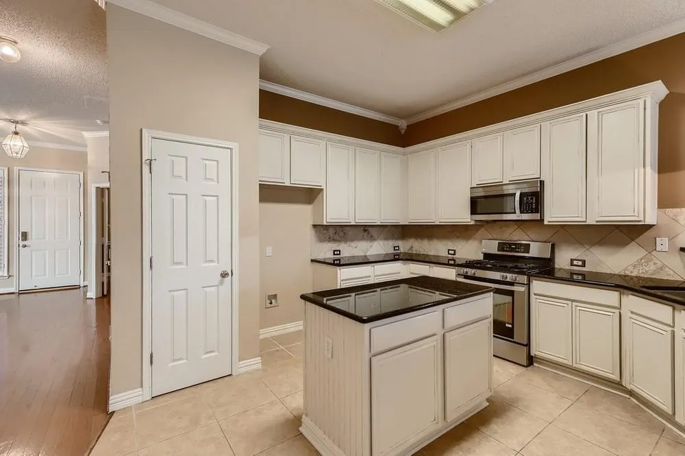 9028 Enchanted Ridge Drive Plano, TX 75025