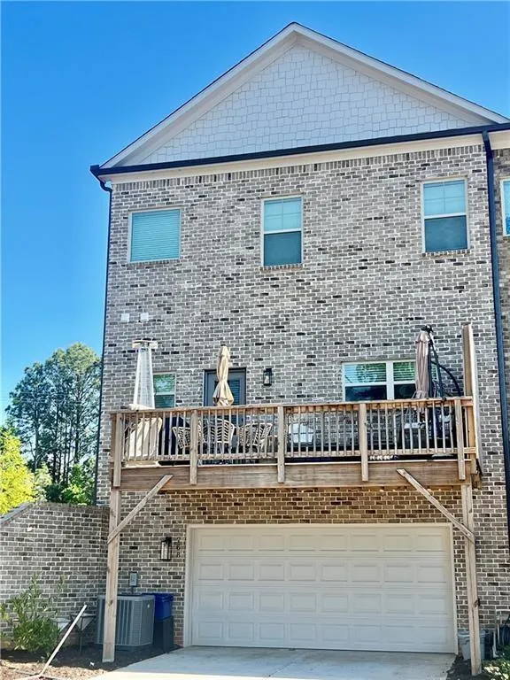 768 Honey Bee Lane Lawrenceville, GA 30046
