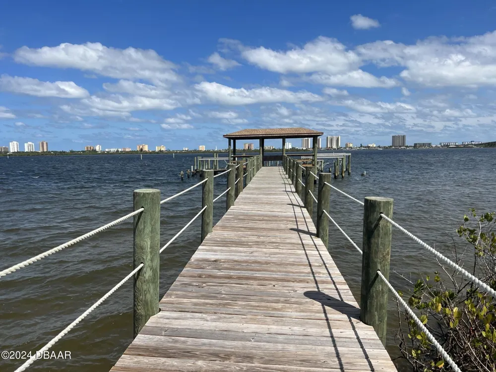 3333 S Ridgewood Avenue #23 Port Orange, FL 32129