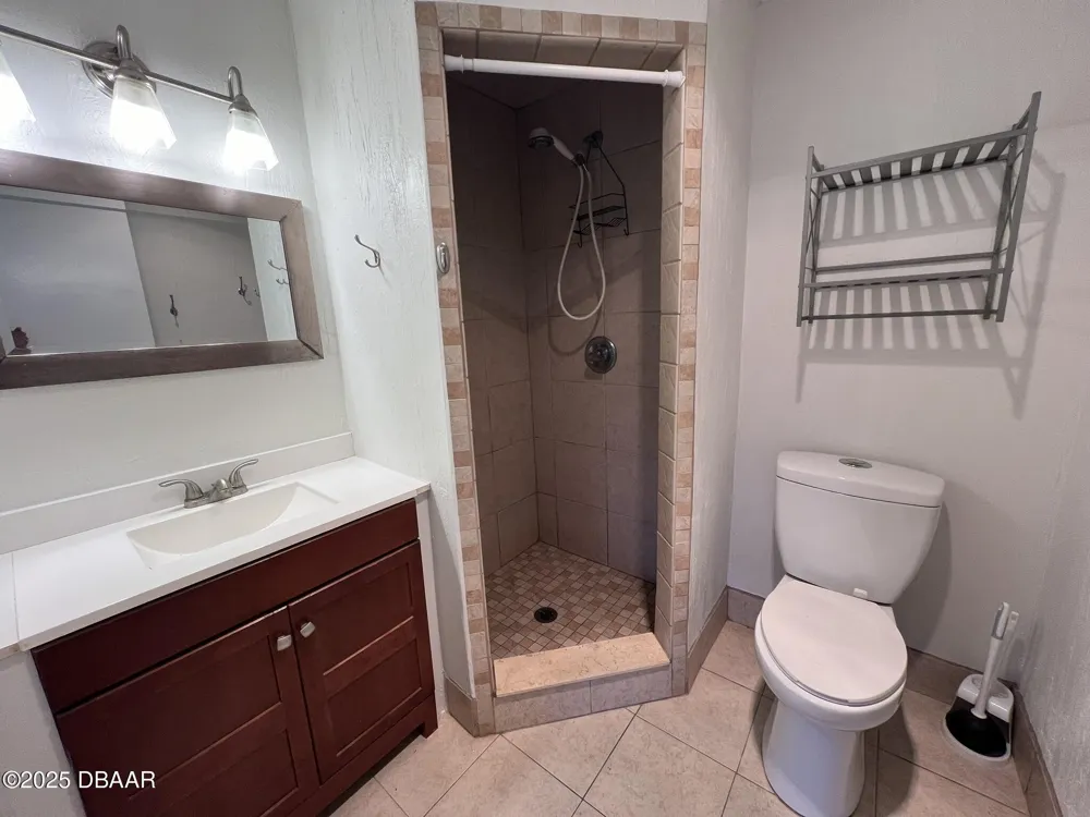 3333 S Ridgewood Avenue #23 Port Orange, FL 32129
