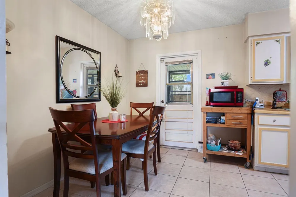 3324 S Jenkins Road Fort Pierce, FL 34981
