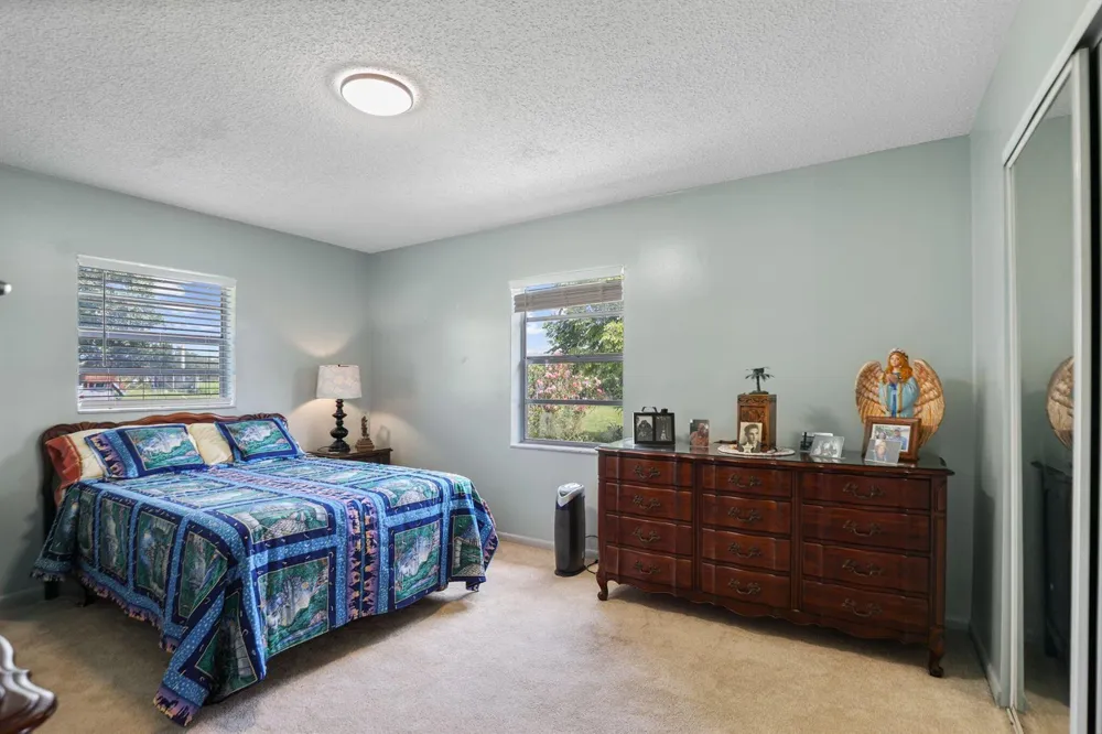 3324 S Jenkins Road Fort Pierce, FL 34981