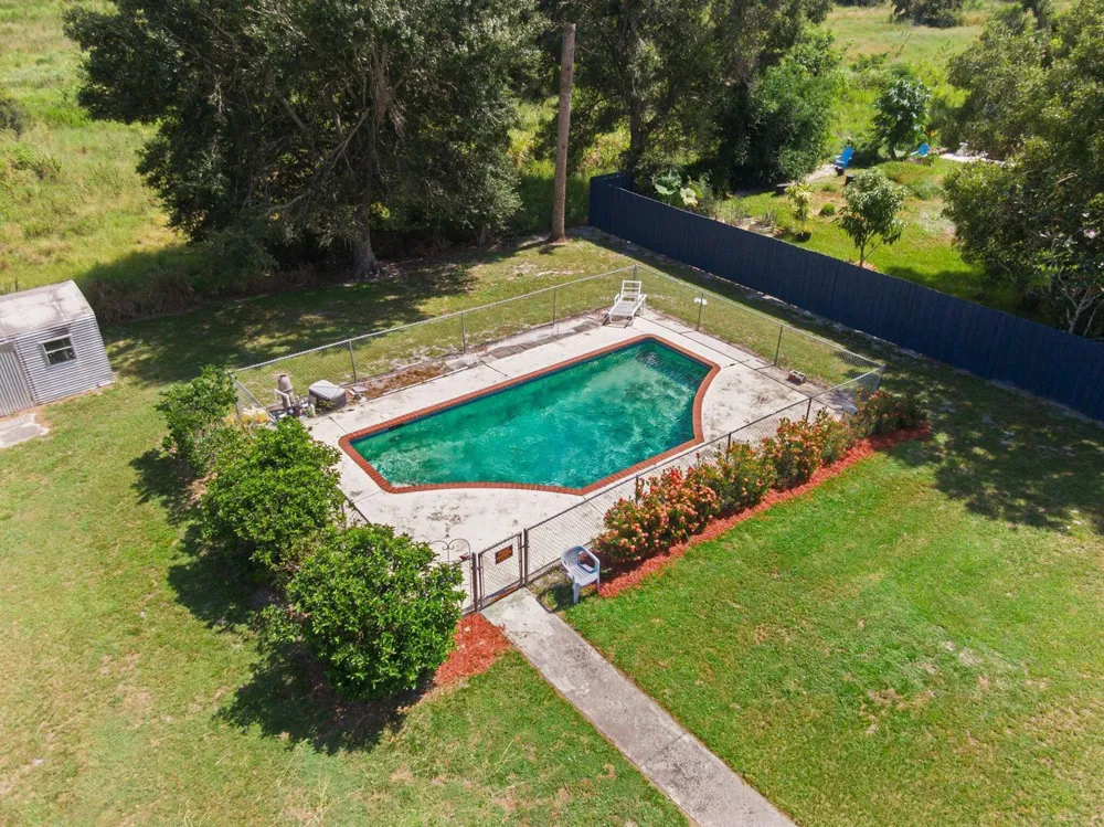 3324 S Jenkins Road Fort Pierce, FL 34981