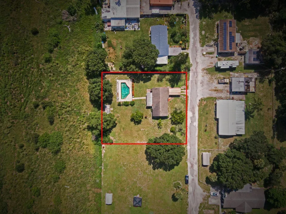 3324 S Jenkins Road Fort Pierce, FL 34981