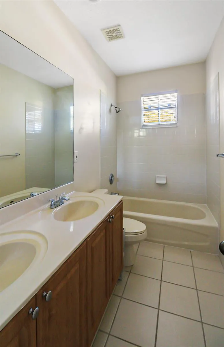 6688 Lurais Drive Lake Worth, FL 33463